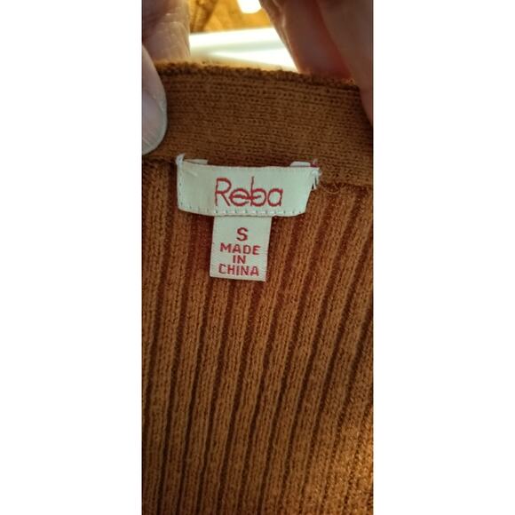 4114) Reba Brown Knit Ribbed 3/4 Sleeve V Neck Studded Sweatshirt Small - Picture 6 of 8